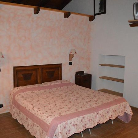 Agriturismo La Meridiana Frabosa Sottana Exterior foto